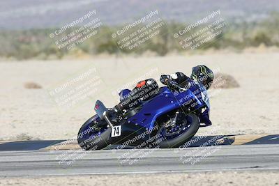 media/Dec-06-2025-CVMA (Sat) [[4a896cc04c]]/Race 4-Formula Middleweight/